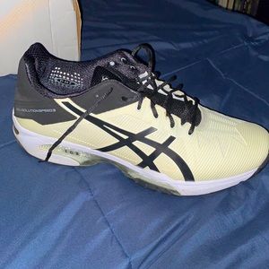 New Men’s Gel-Solution Speed 3 (Size 11)✨✨✨